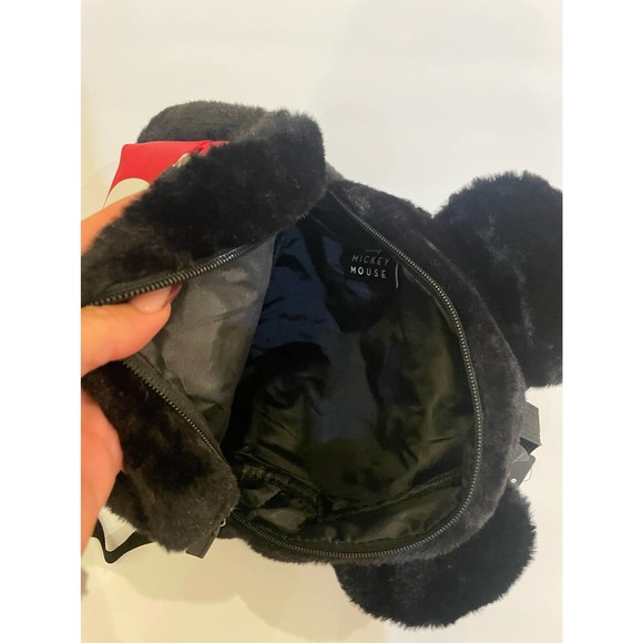 NFS. RARE NWT Plush Fur Mickey Mouse backpack. Disney BioWorld. - Picture 9 of 10